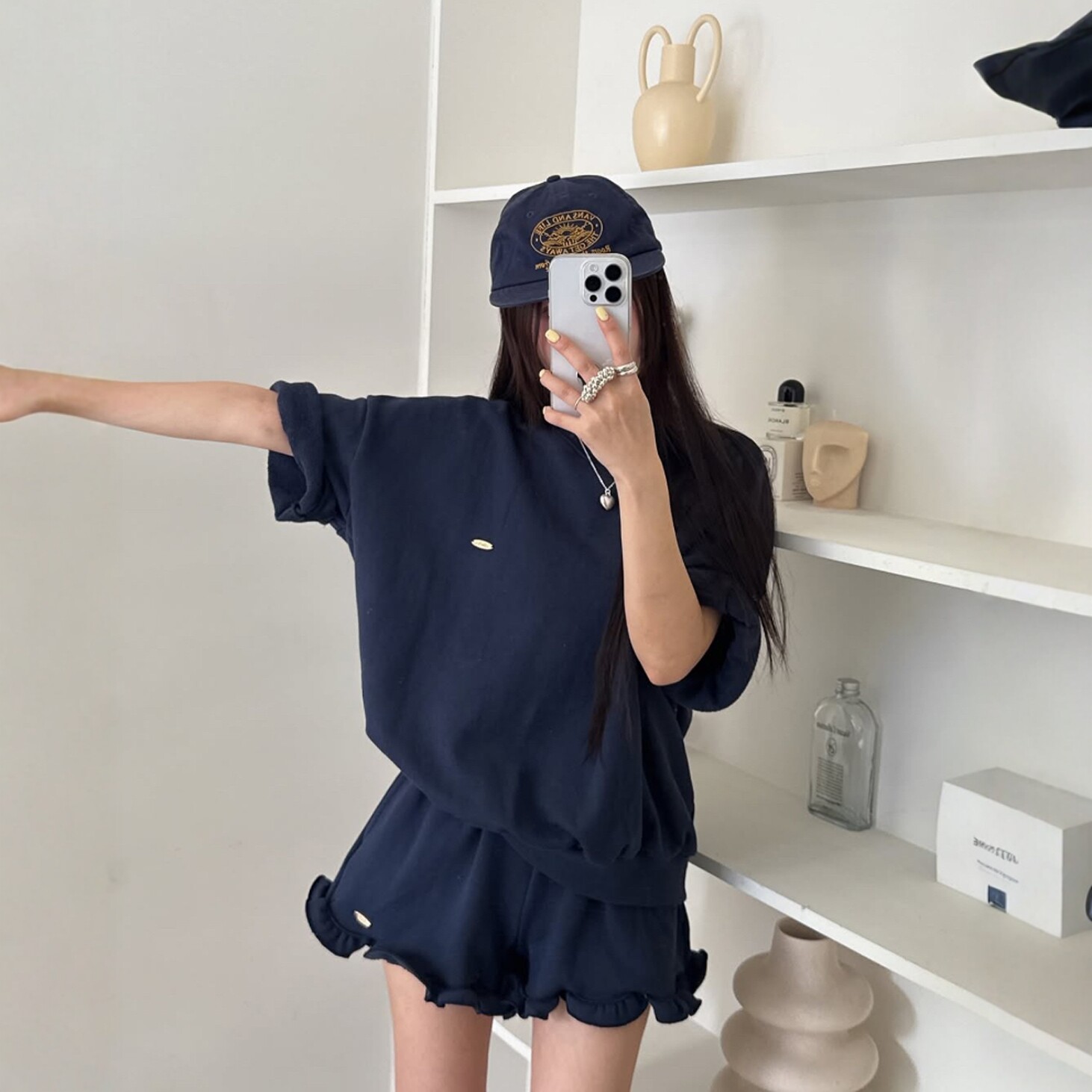 韩系chic夏季新款时尚百搭圆领短袖T恤+高腰显瘦短裤休闲两件套女