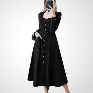 兰卡时尚 气质百搭方领收腰过膝长裙 职场通勤黑色连衣裙2025秋冬款