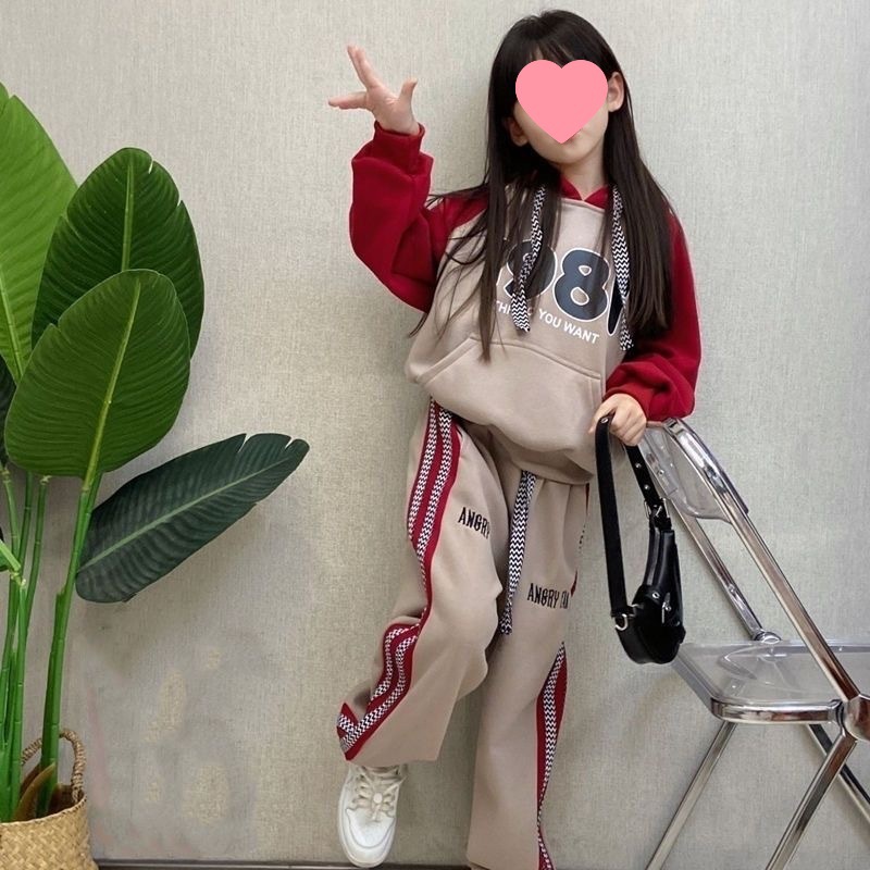 女童休闲韩版春秋套装2024新款中大童时髦字母卫衣条纹裤两件套