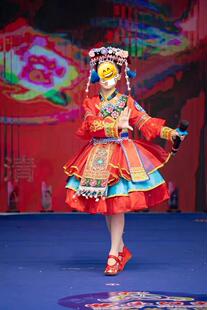 2022原创女童羌族民族演出服儿童少数民族羌红表演服独唱快乐阳光