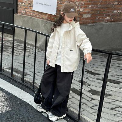 女童春秋休闲风衣外套2025新款儿童春季上衣女大童韩版冲锋衣春装