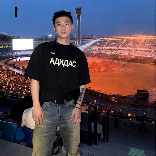 YeezyXGOSHA联名kanye短袖