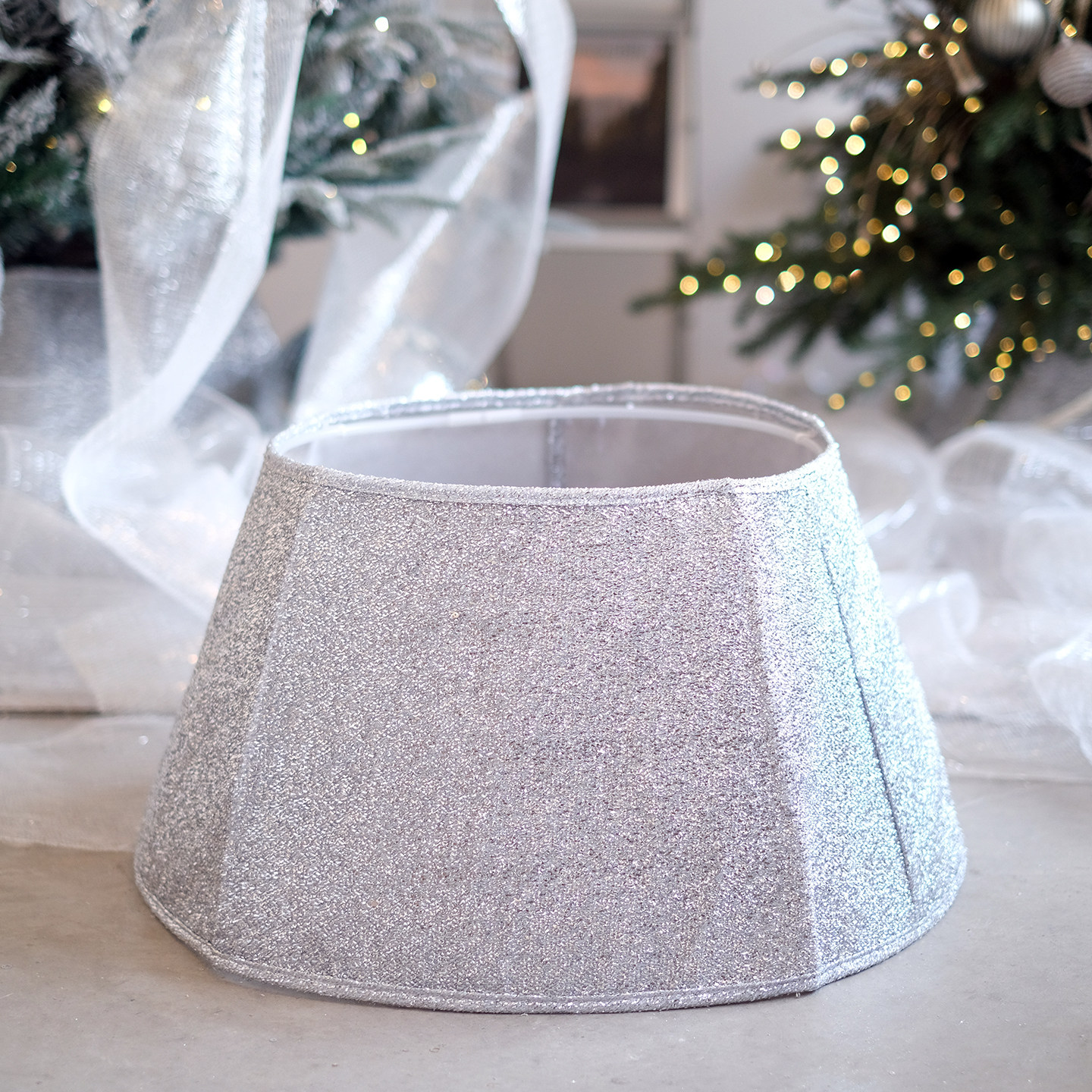 圣诞树底座圆形围栏银色亮面新款北欧圣诞树裙圣诞节场景布置装饰,节庆用品/礼品,圣诞装饰品,淘宝优惠券,粉丝福利购,淘宝优惠卷