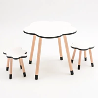 Phong cách Bắc Âu sáng tạo bàn ghế mây hoa bàn ghế mẫu giáo trung tâm giáo dục sớm phòng trẻ em học vẽ bàn ghế - Phòng trẻ em / Bàn ghế ghế gỗ cho bé
