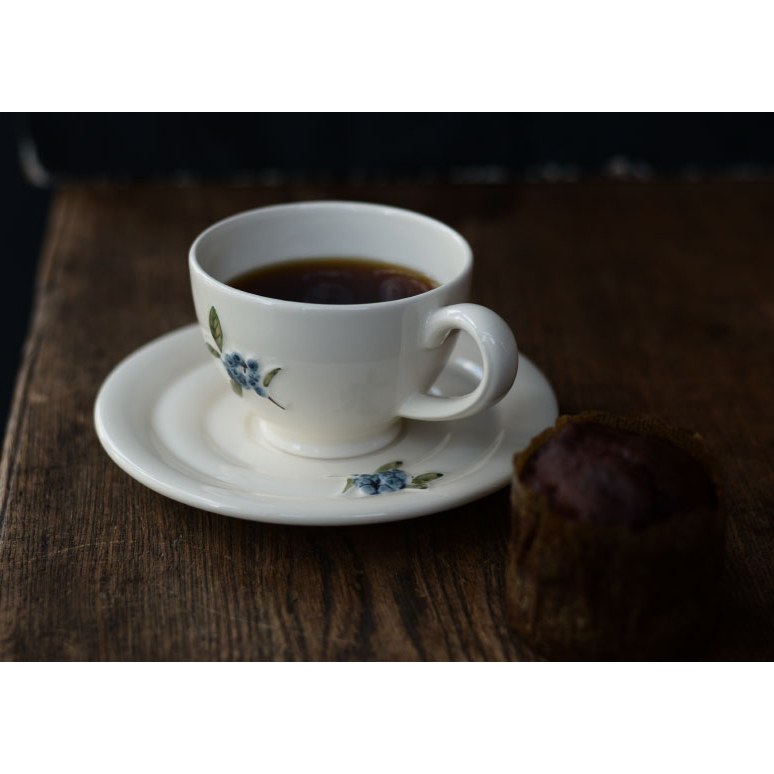 my家 - 日本 studio m myrtille 蓝莓 奶白色茶壶/奶罐 一杯一碟