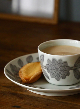 MY家 - 日本波佐见烧 西山窑 北欧Daisy花柄 灰色餐盘/饭碗/丼钵