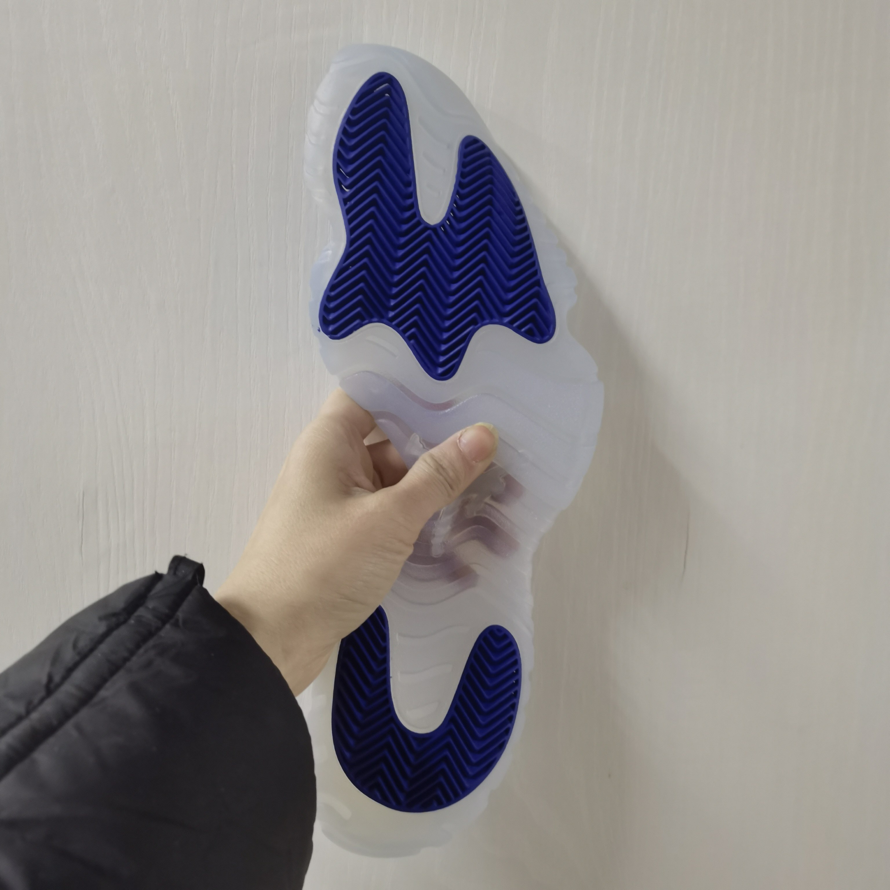 aj11康扣 球鞋实战鞋底底片防滑贴手工更换磨损底球鞋修复