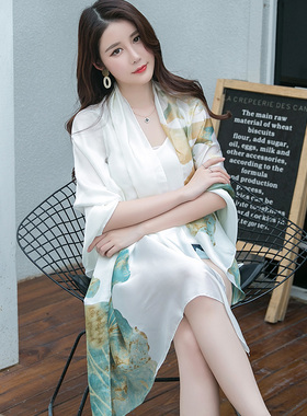 气质丝巾女春秋妈妈薄款长款披肩