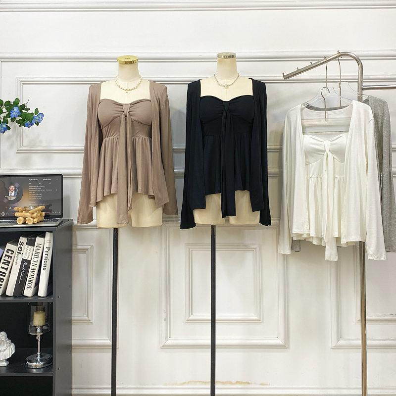 时尚百搭抹胸褶皱无袖短款背心上衣+V领长袖开衫外套两件套女秋冬