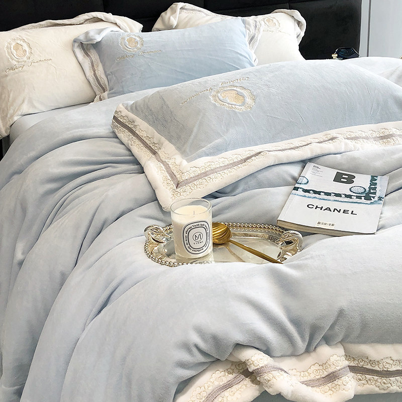 家纺高级感加厚牛奶绒四件套秋冬轻奢加绒刺绣被套床上用品