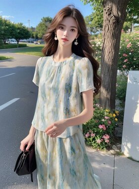 XZCV夏季度假风晕染印花飘逸圆领短袖半裙套装