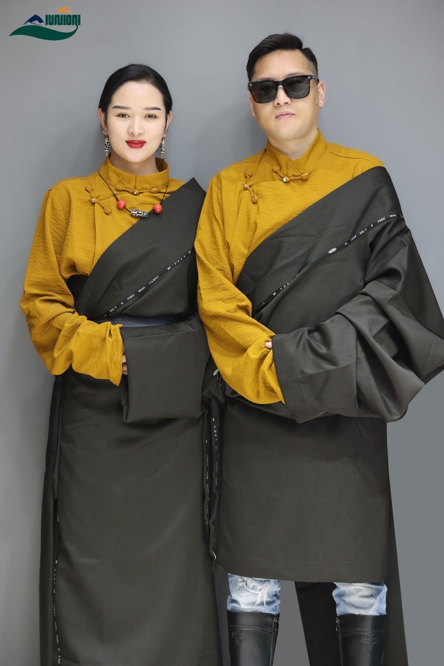 藏袍加上衣套装康巴藏装男装羊毛材质藏服女装西藏服高端面料剪裁