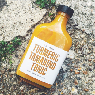 100ml二两小扁保健酒瓶二锅头劲酒瓶冷萃春丽咖啡果汁饮料玻璃瓶