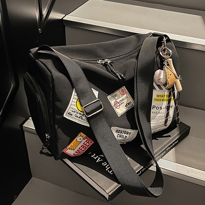 大容量休闲通勤帆布包