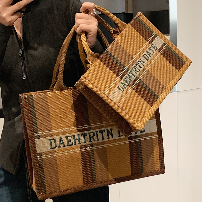 小众复古通勤购物托特大包