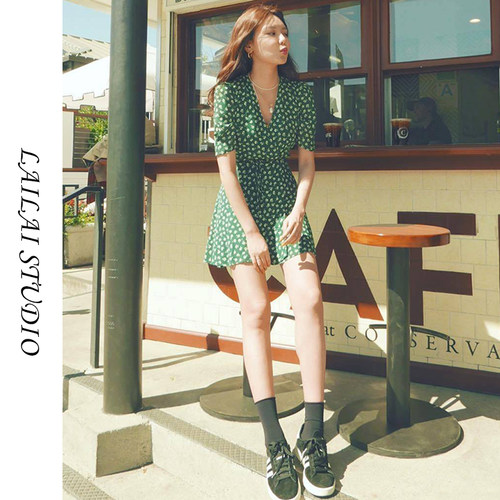 韩版法式复古绿色碎花连衣裙