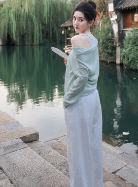 宋祖儿同款假两件针织衫女秋冬氛围感温柔显瘦露肩长袖上衣