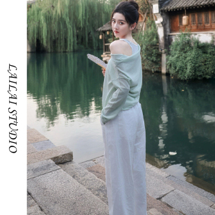 宋祖儿同款假两件针织衫女秋冬氛围感温柔显瘦露肩长袖上衣