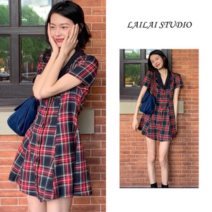 复古小众格子连衣裙2026新款女装小个子短袖收腰减龄学院风格子裙