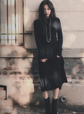 blackpink jennie明星同款黑色针织连衣裙修身显瘦长款打底毛衣裙