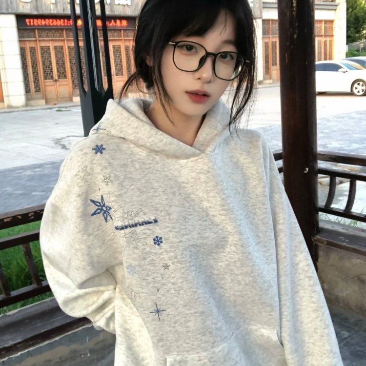 重磅纯棉雪花刺绣连帽加绒卫衣女