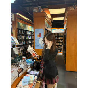 红格裙衬衫 女秋冬正版 领带四件 西服外套三粒扣套装 原创jk制服西装