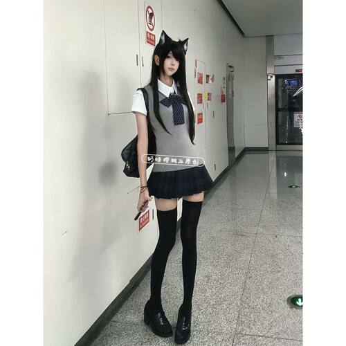 日系衬衫碳灰格裙短裙学院套装