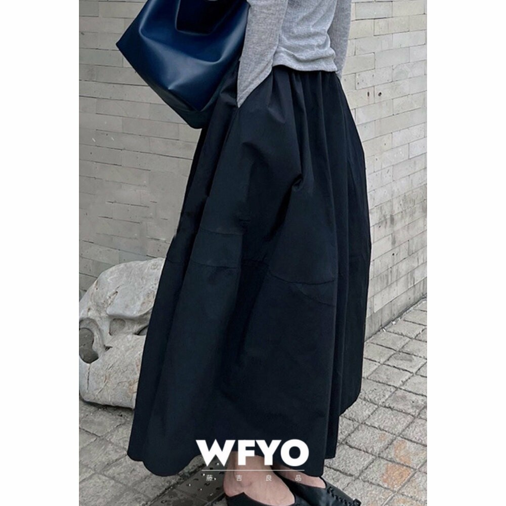 WFYO/黑色花苞半身裙女2026春松紧腰遮垮显瘦高腰中长大摆长裙子
