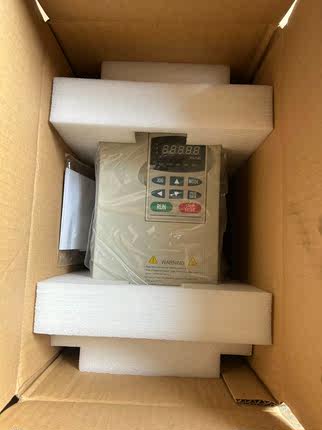 台达变频器VFD037B43A 系列3.7Kw 380V，