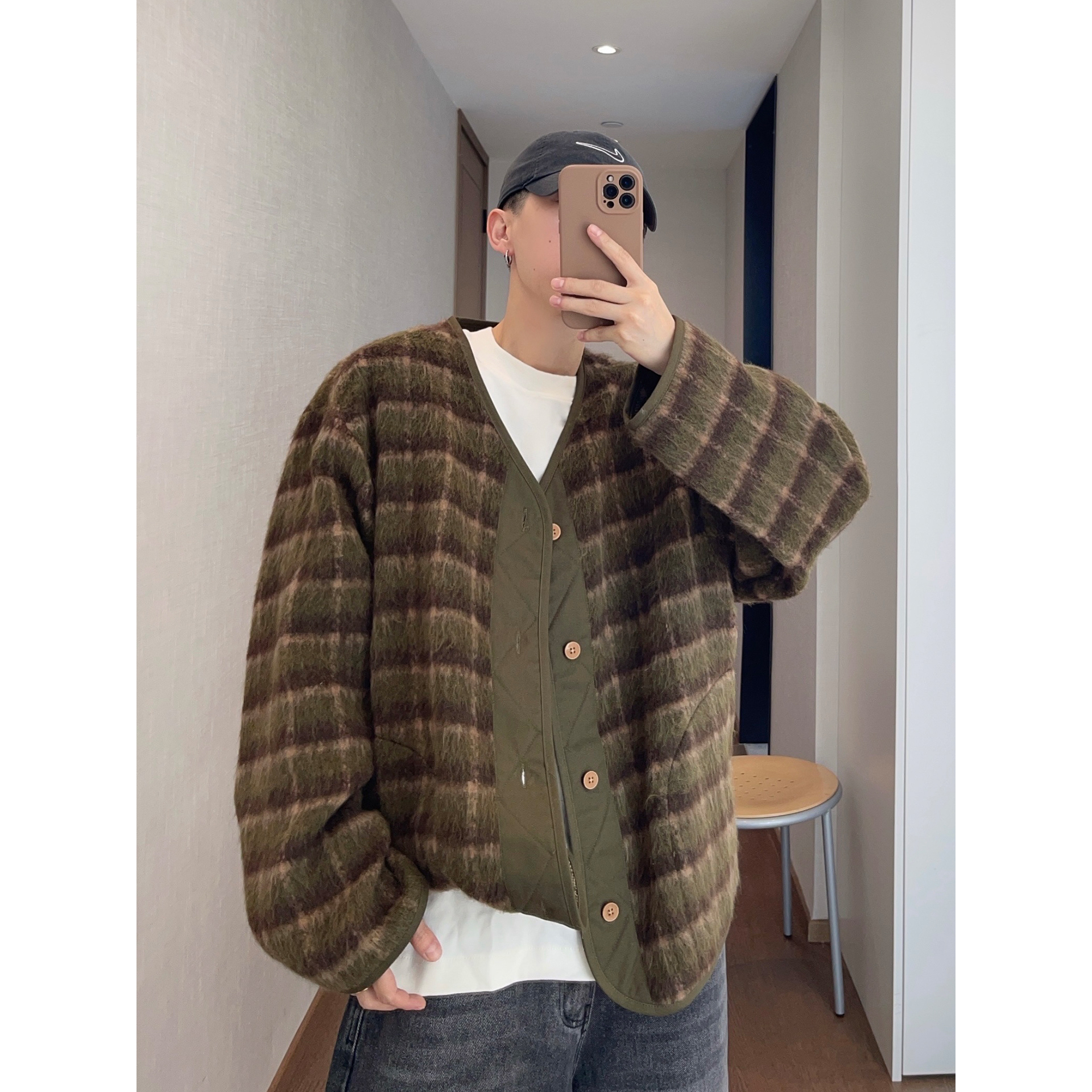 dannyandzee秋冬复古军绿色咖色格子毛绒保暖呢料V领夹克外套男