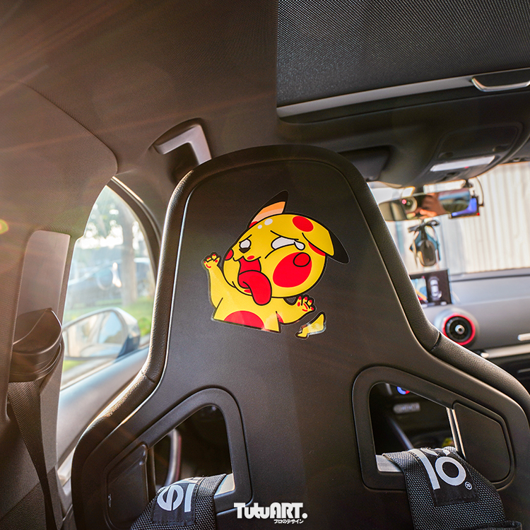 TUTU圖圖車貼 创意皮卡丘趴窗反光贴 汽车侧挡后档玻璃贴防水警示