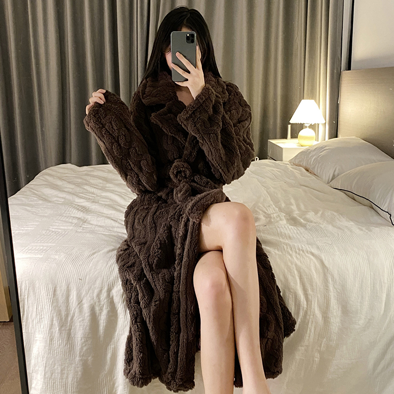 珊瑚绒女法兰绒性感中长款