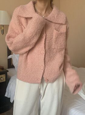 厚实软糯双口袋翻领排扣针织毛衣开衫甜美毛衣