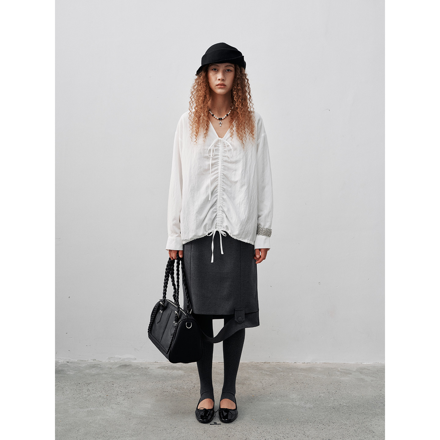 FUNNEL IN早秋法式复古V领前片系带抽褶系带套头衫小众长袖衬衣女