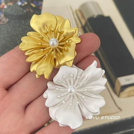 43MM小香风异形花朵金属纽扣貂皮大衣西服外套装饰扣呢大衣毛衣扣