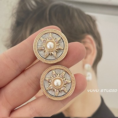 YUYU原创设计复古小香风镶钻扣