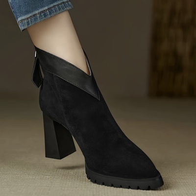 美拉德尖头短靴女粗跟真皮马丁靴