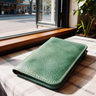 新品头层牛皮多功能护照卡包一体证件收纳小包简约随身护照保护套