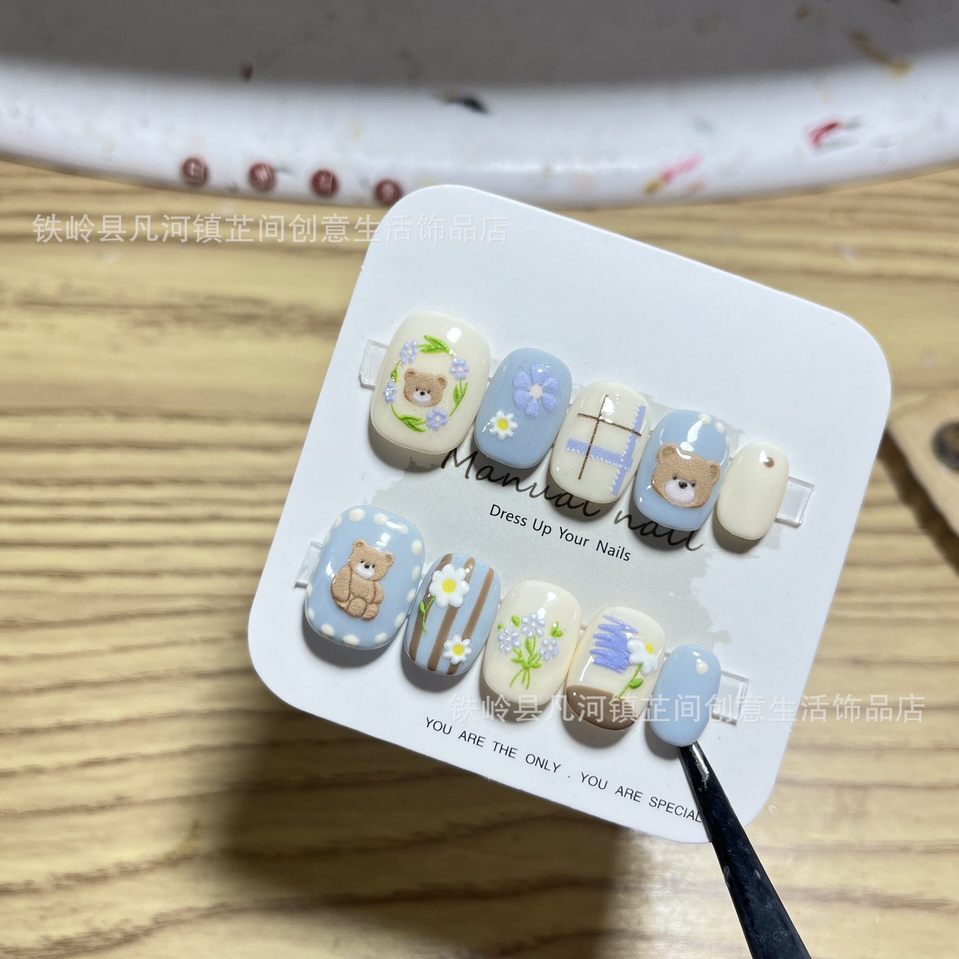 小怡家【蓝花系小熊】纯手工制作可爱卡通少女短圆穿戴美甲贴片