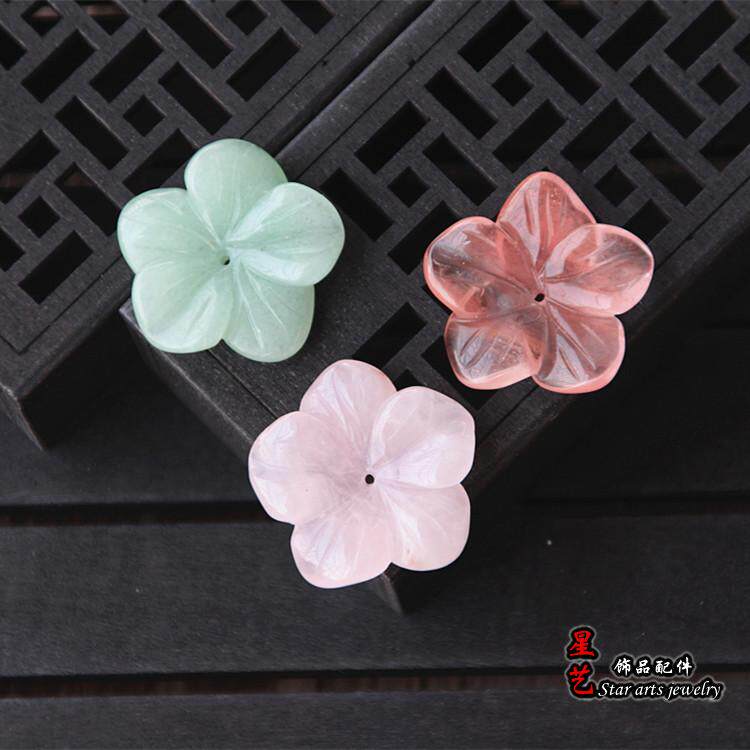 天然石雕刻五瓣花 26mm粉晶绿东陵单面立体雕刻花朵 diy饰品配件