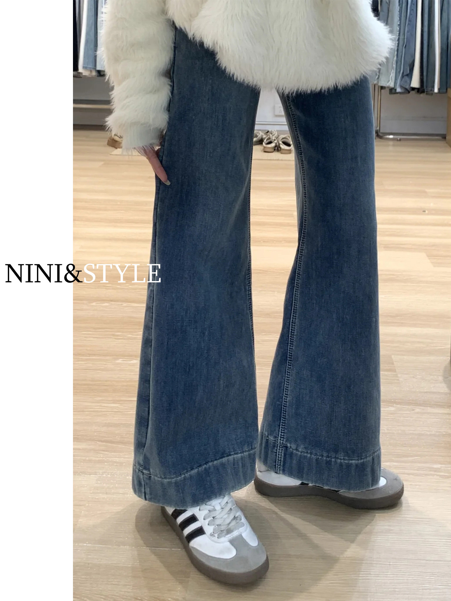 Retro Fleece Lined Flared Jeans for Women 2025 Autumn/Winter New High Waist Slimming Petite Non-Clinging Bell Bottoms