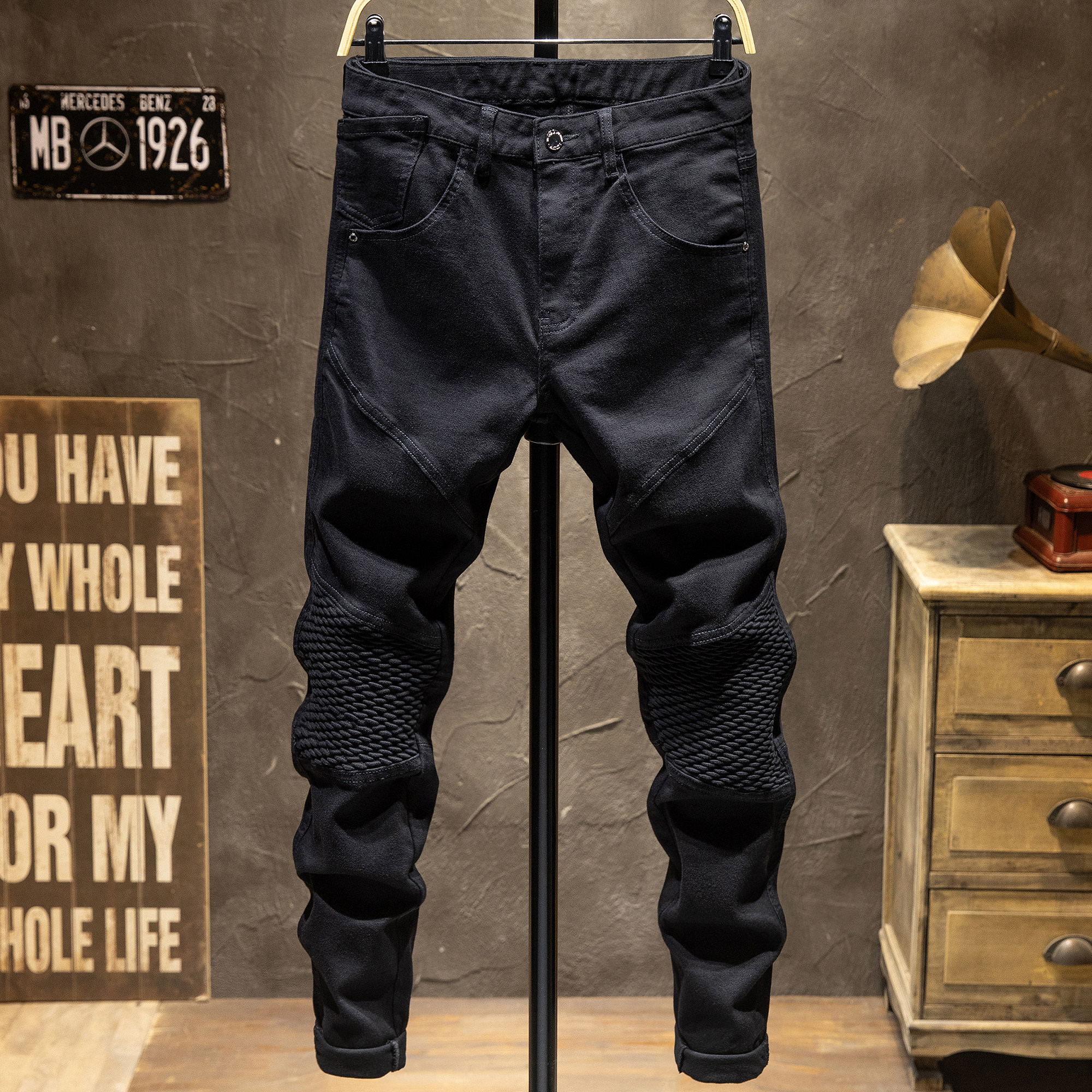 春季高端黑色拼接机车服牛仔裤男士修身小脚弹力潮牌百搭时尚休闲