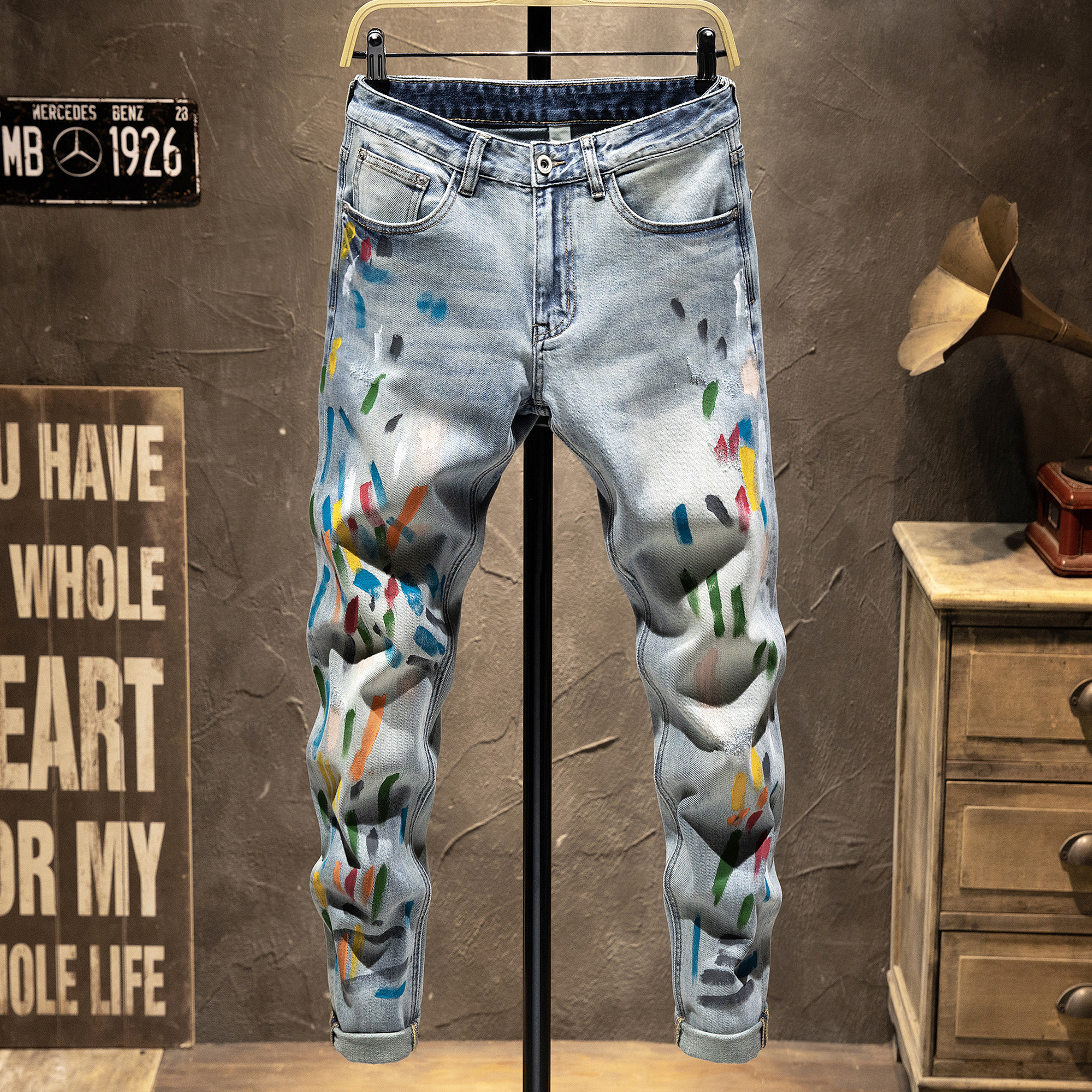 原创春季潮牌牛仔裤男士修身小脚彩色油漆泼墨破洞个性时尚休闲