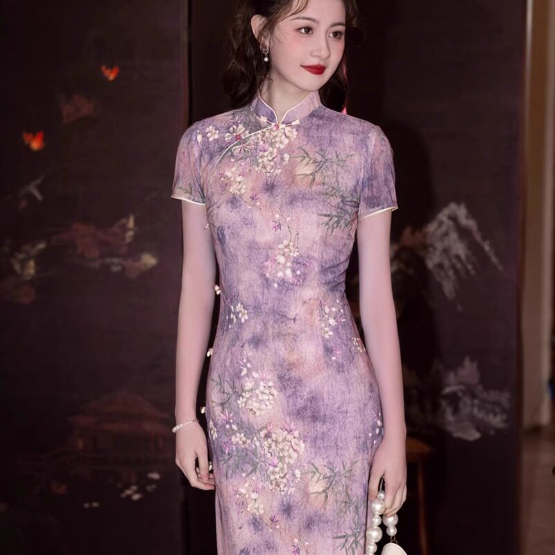 风吟紫语年轻款绝美紫色旗袍2026年春季新款新中式女日常可穿修身