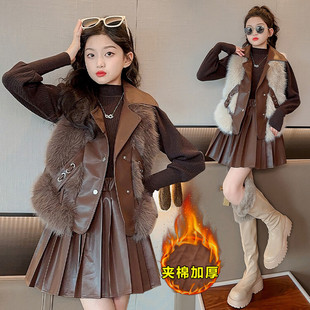 女童短款毛衣时髦洋气2025年新款马甲仿毛皮轻奢风冬季皮草三件套