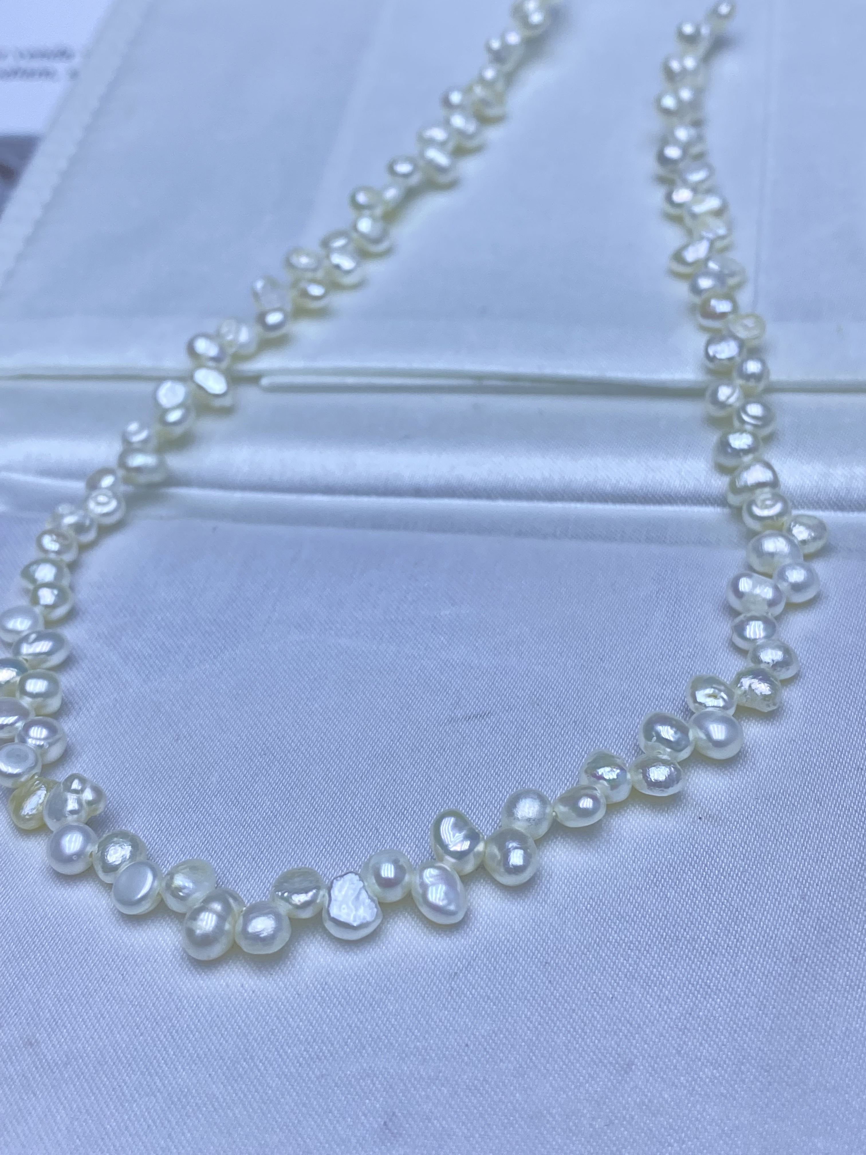 水之泪天然淡水珍珠项链4-5mm无核小花瓣三七孔强光微瑕巴洛克diy