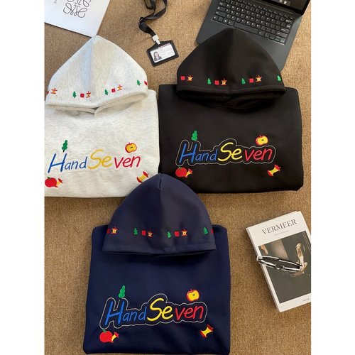 HandSeven新款重磅校园感连帽衫