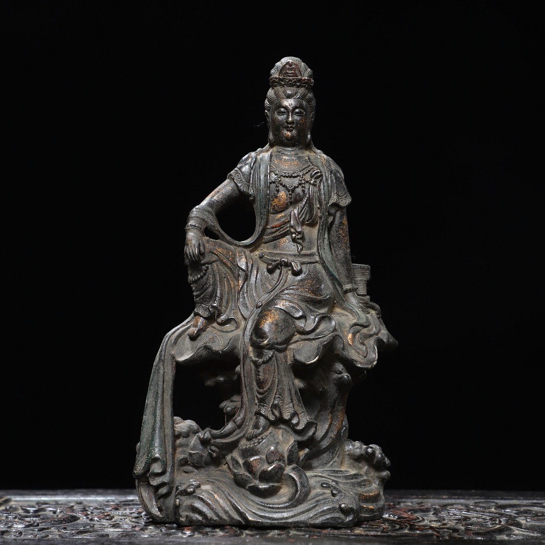 自在观音菩萨佛像黄铜仿古铜器家居佛堂供奉装饰品桌面工艺品摆件