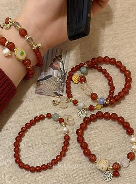 红玛瑙铃铛红色串珠手链女轻奢小众手串新中式高颜值精致闺蜜手饰
