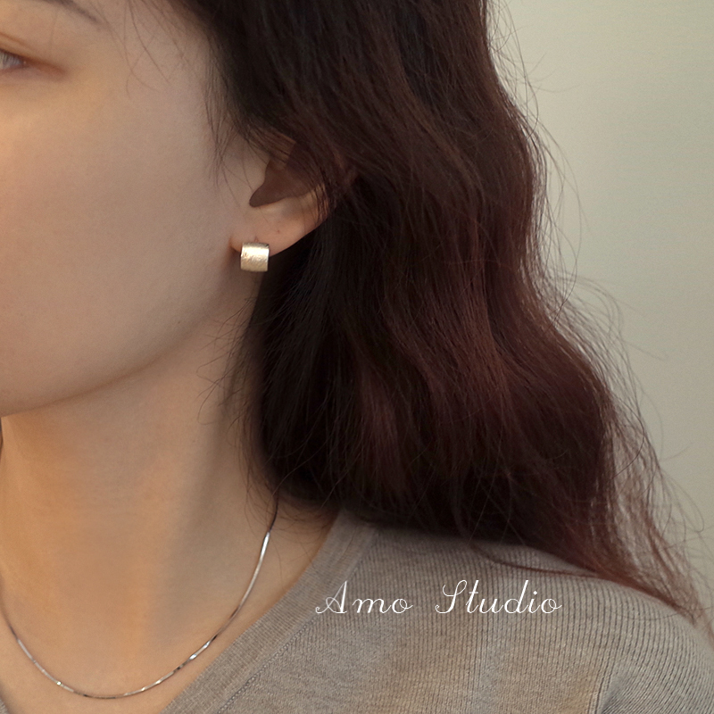 AMO拉丝耳环女银针小众高级感